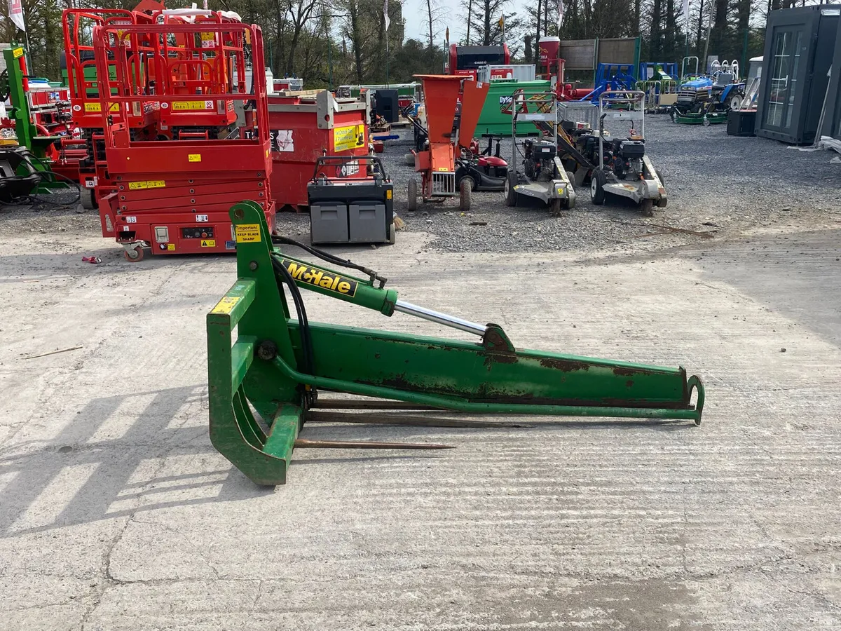 McHale Bale Splitter – Round Bale Handler / Splitt - Image 2
