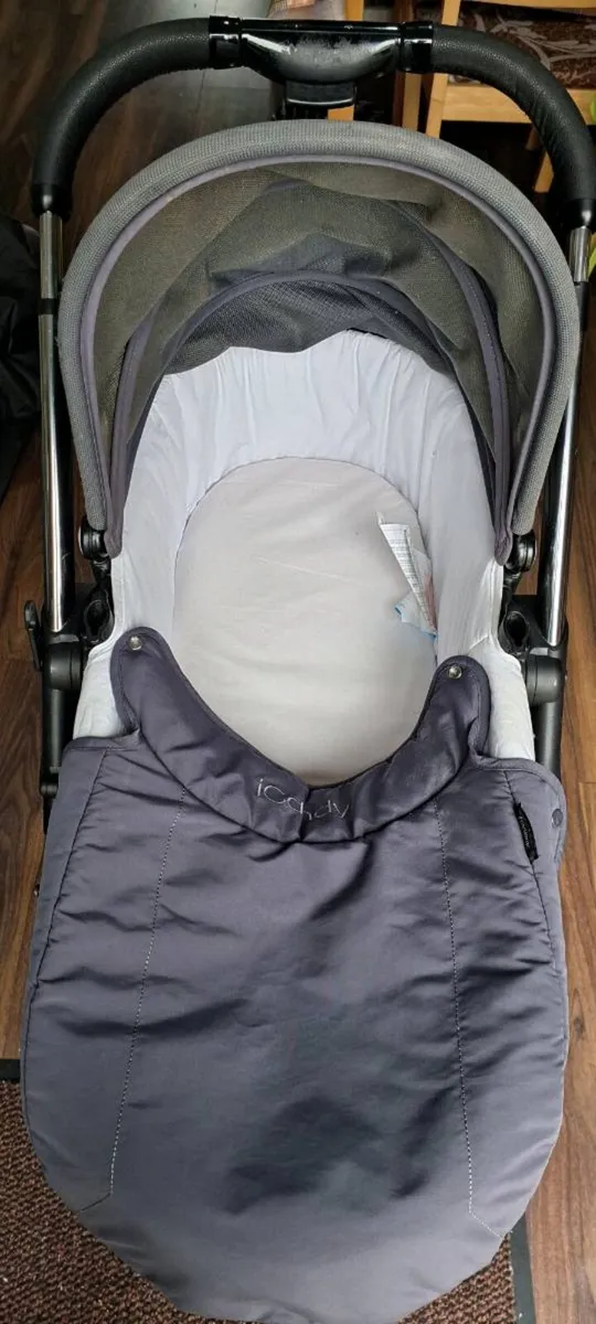 Buggy/stroller - Image 4