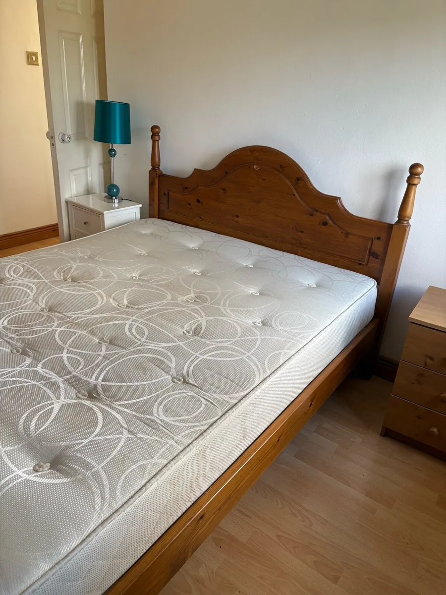 King size bed & mattress - Image 2