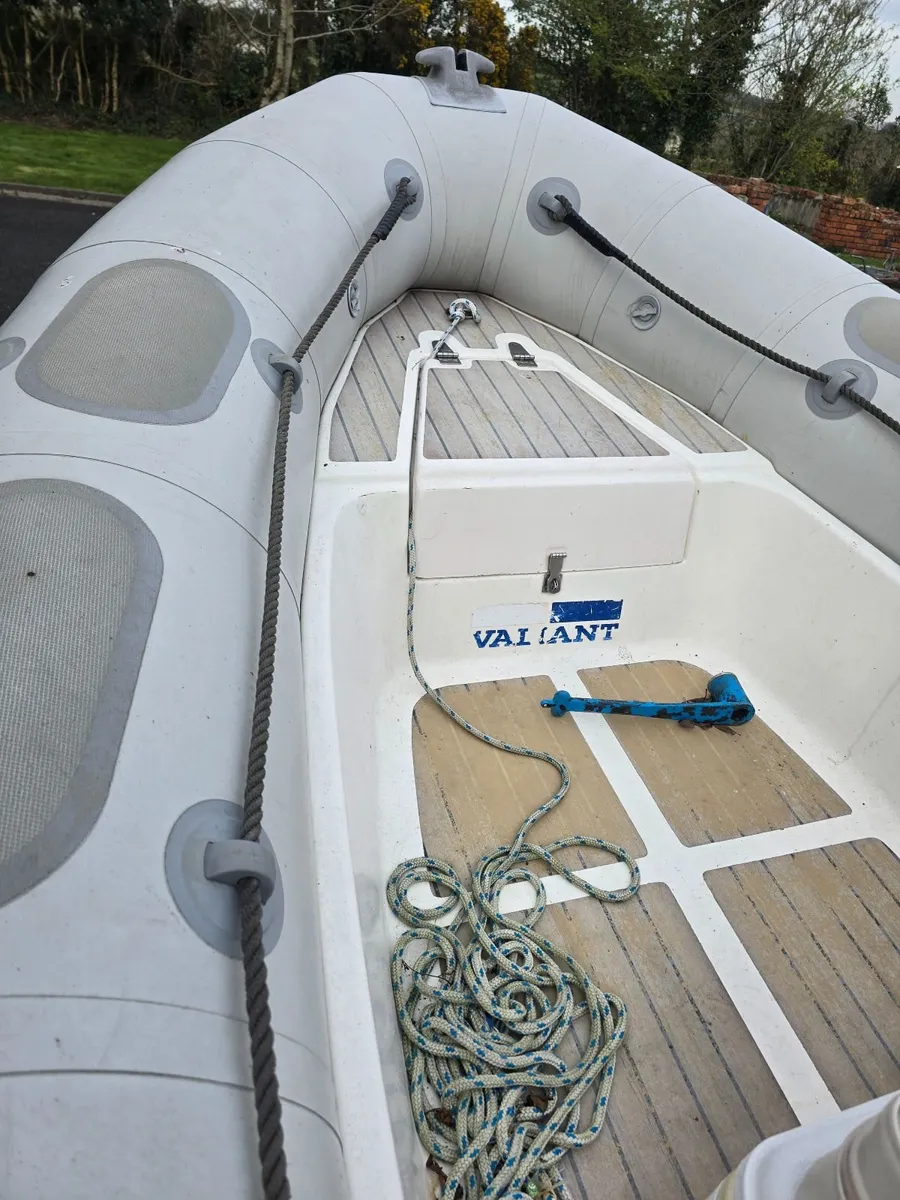 Boat - Image 4
