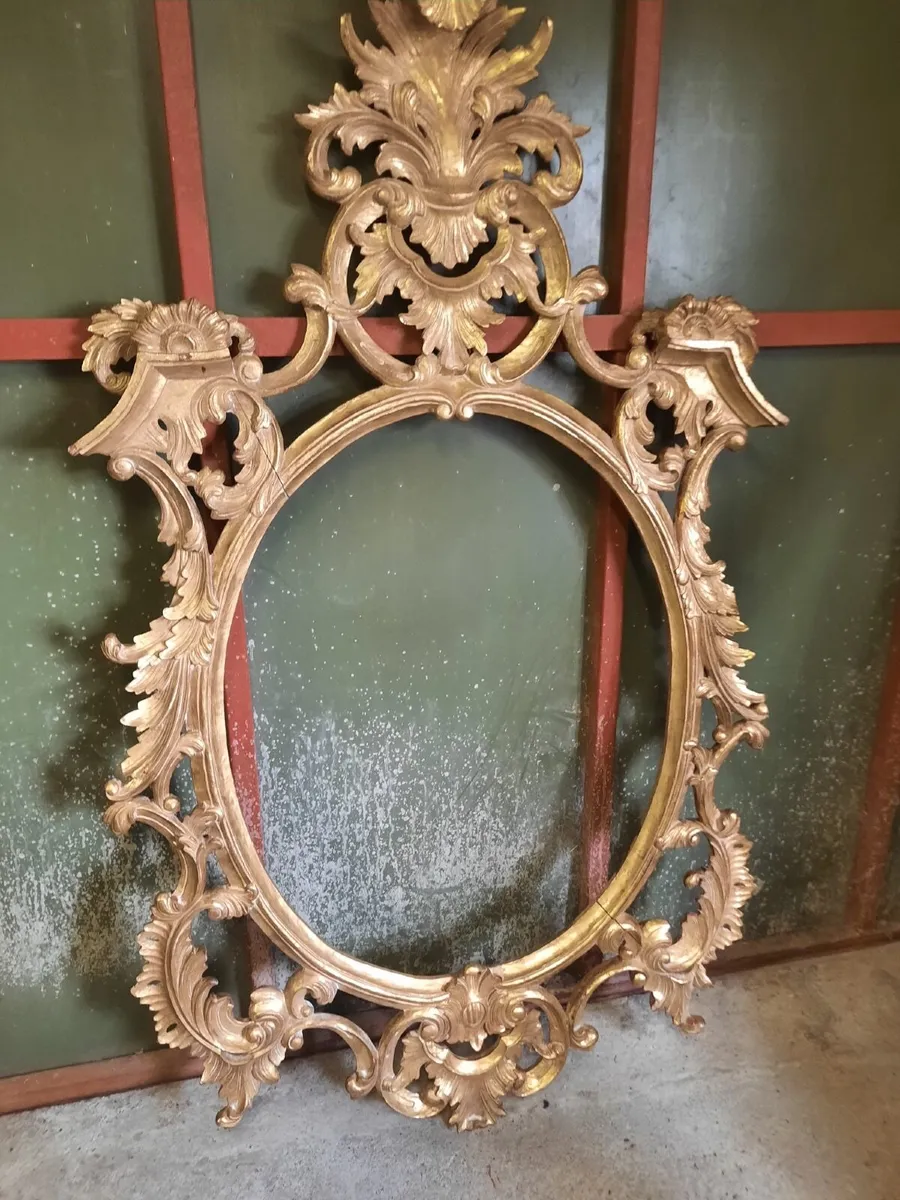 Large frame - Image 1