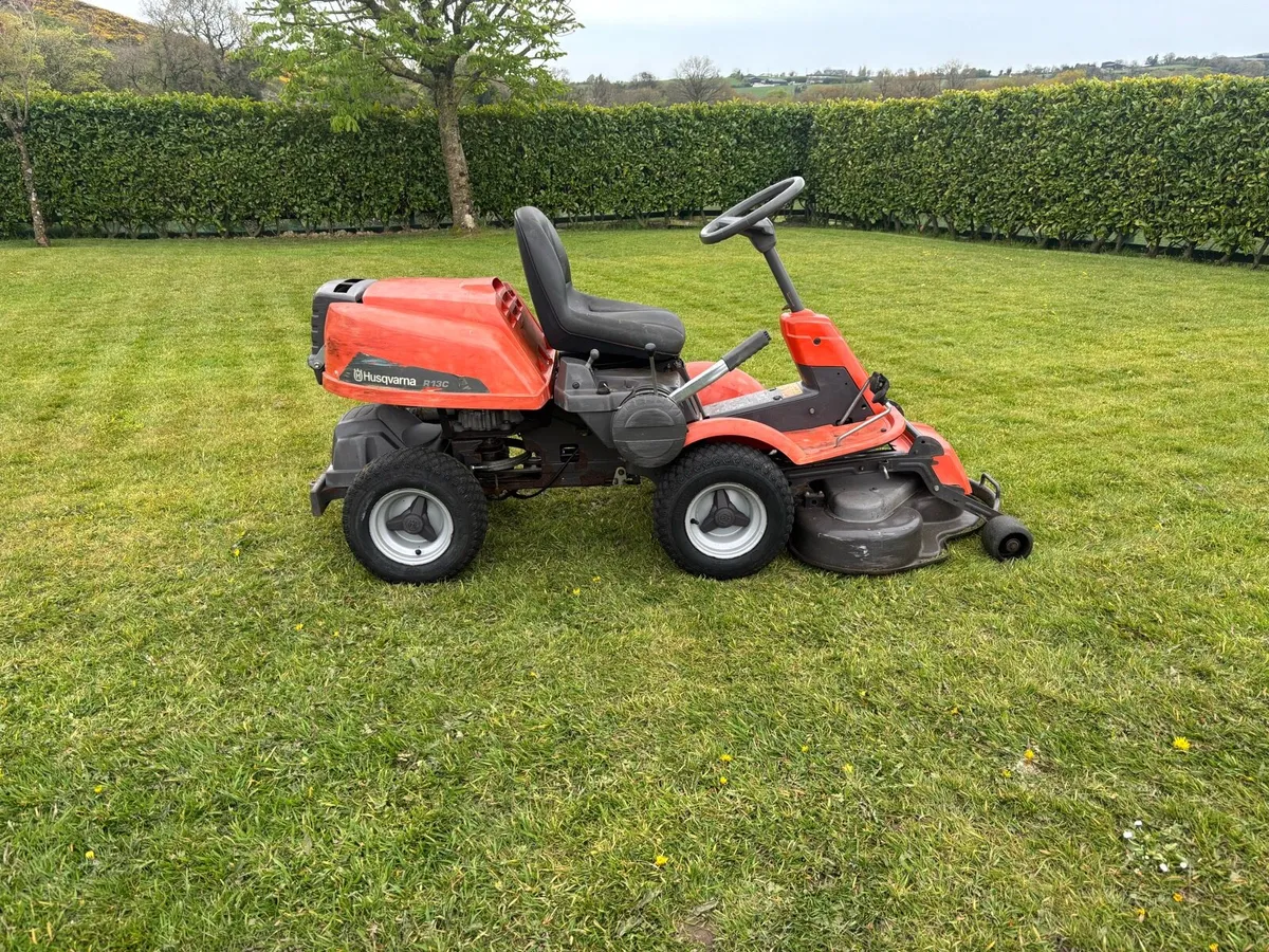Husqvarna r13c front deck mover - Image 1