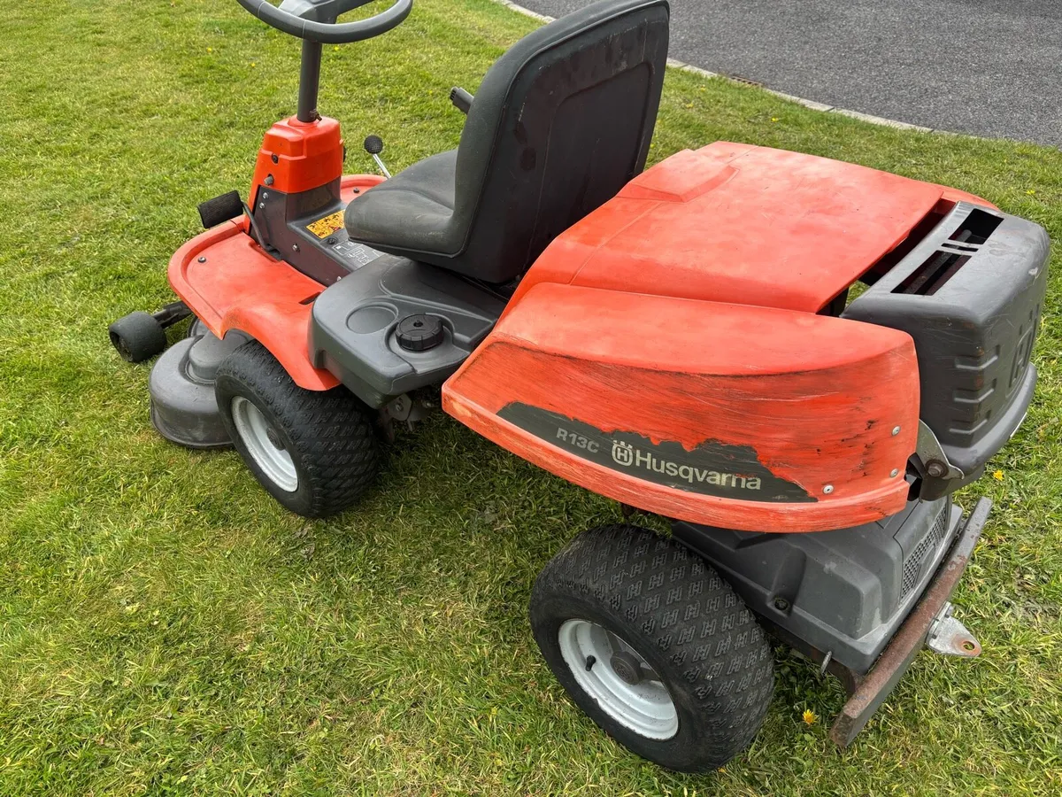 Husqvarna r13c front deck mover - Image 2