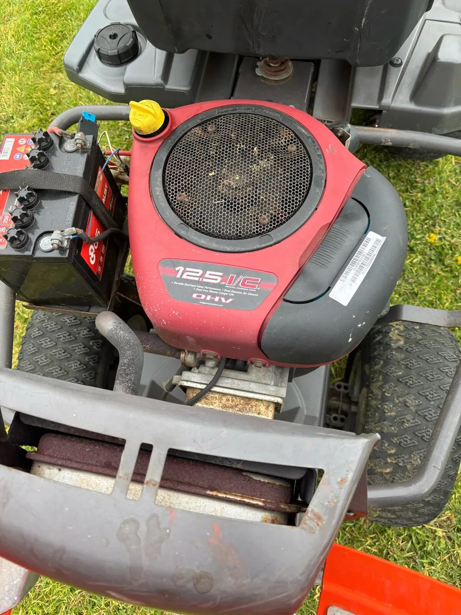 Husqvarna r13c front deck mover - Image 4