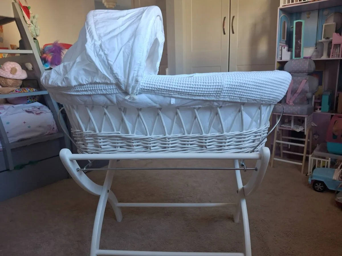 Moses basket - Image 2