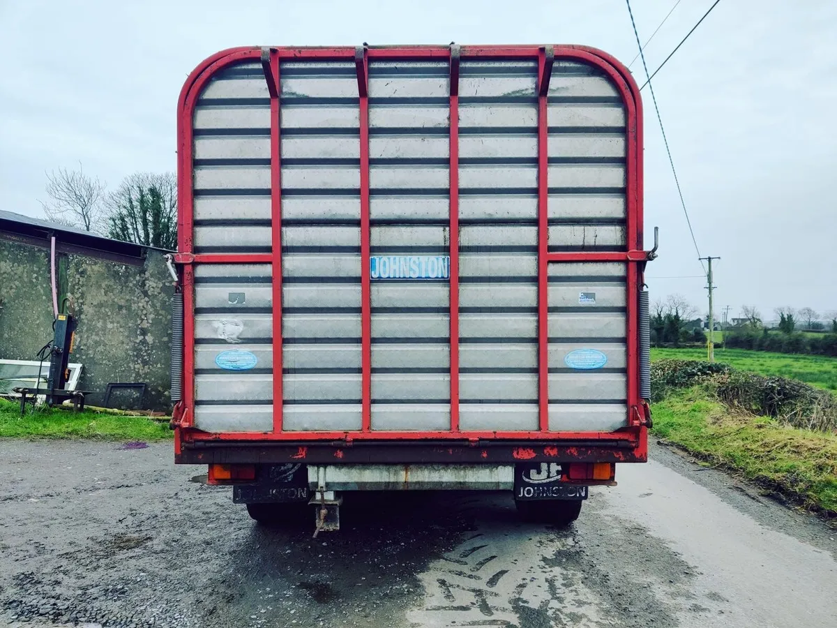 20ft Johnson cattle trailer - Image 2