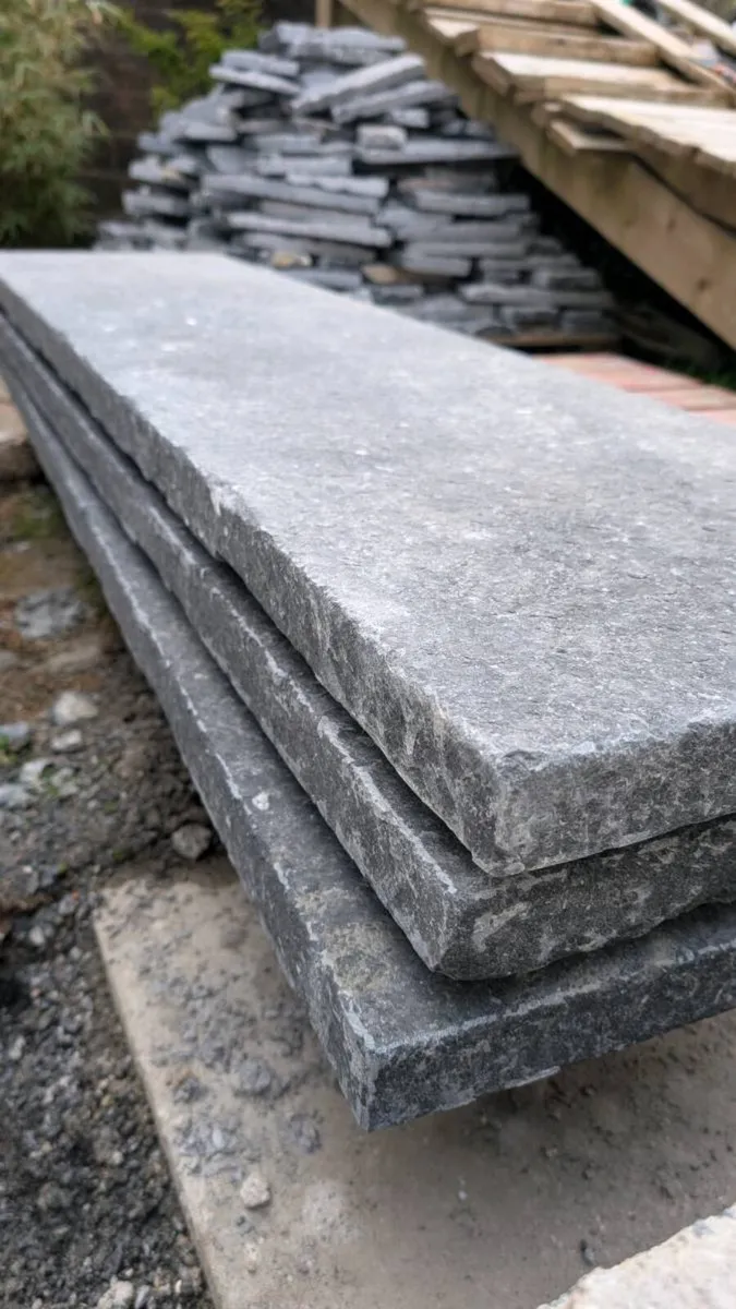 Limestone slabs - Image 1