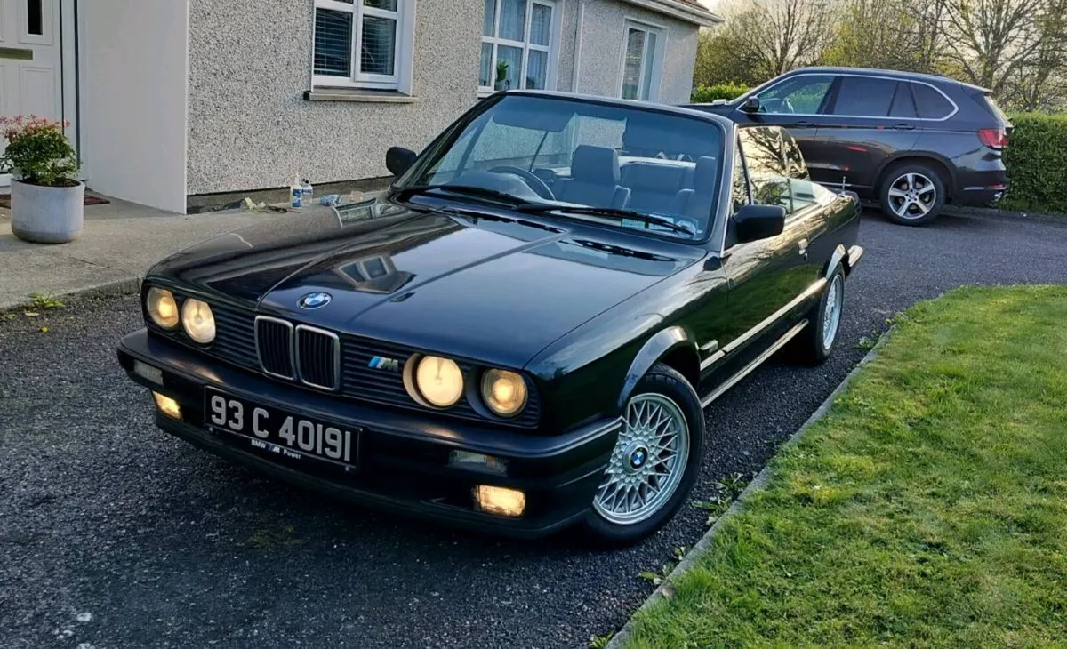 BMW 318i Lux - Image 1