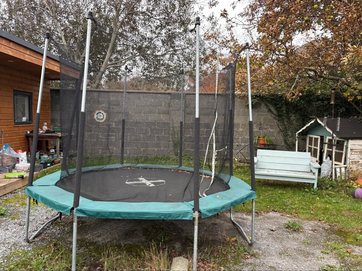 8ft Trampoline
