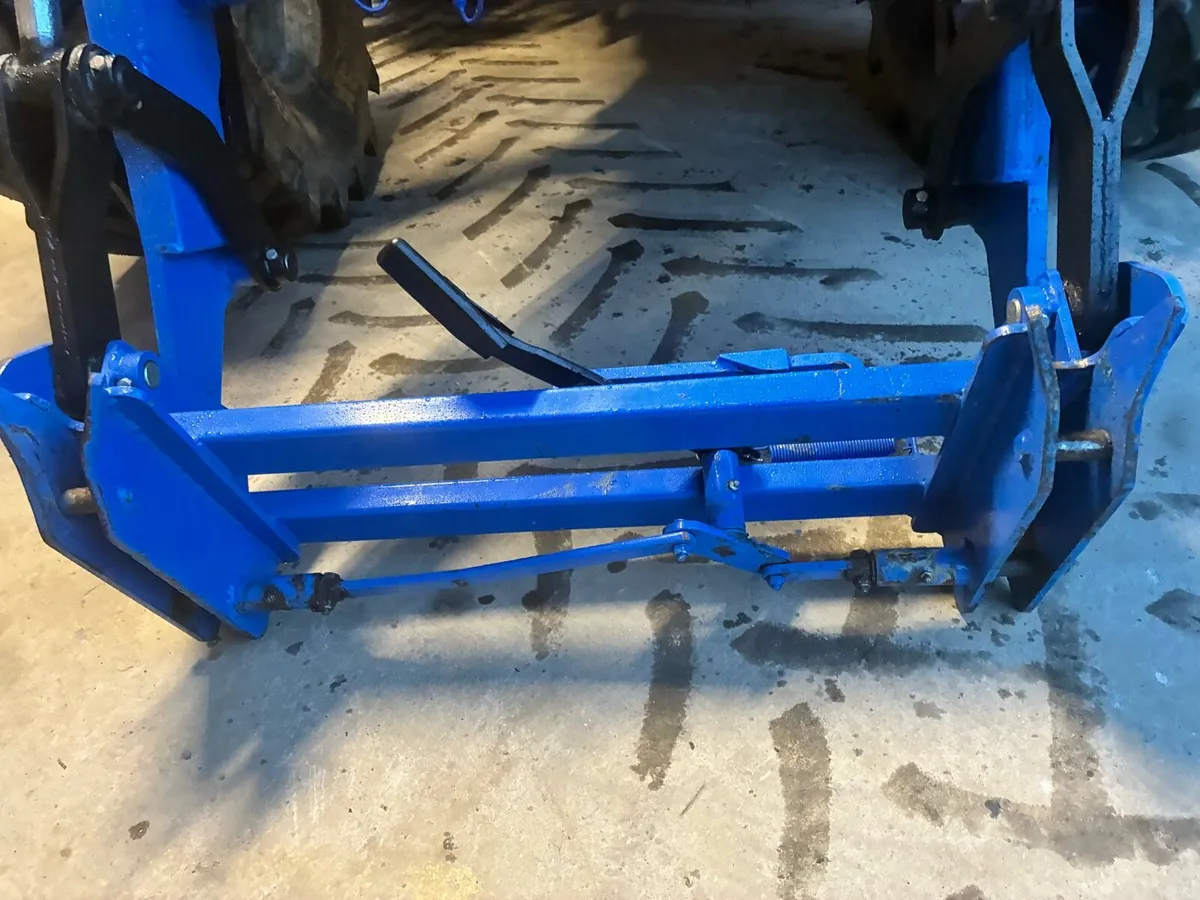 Rossmore tanco  head stock - Image 1