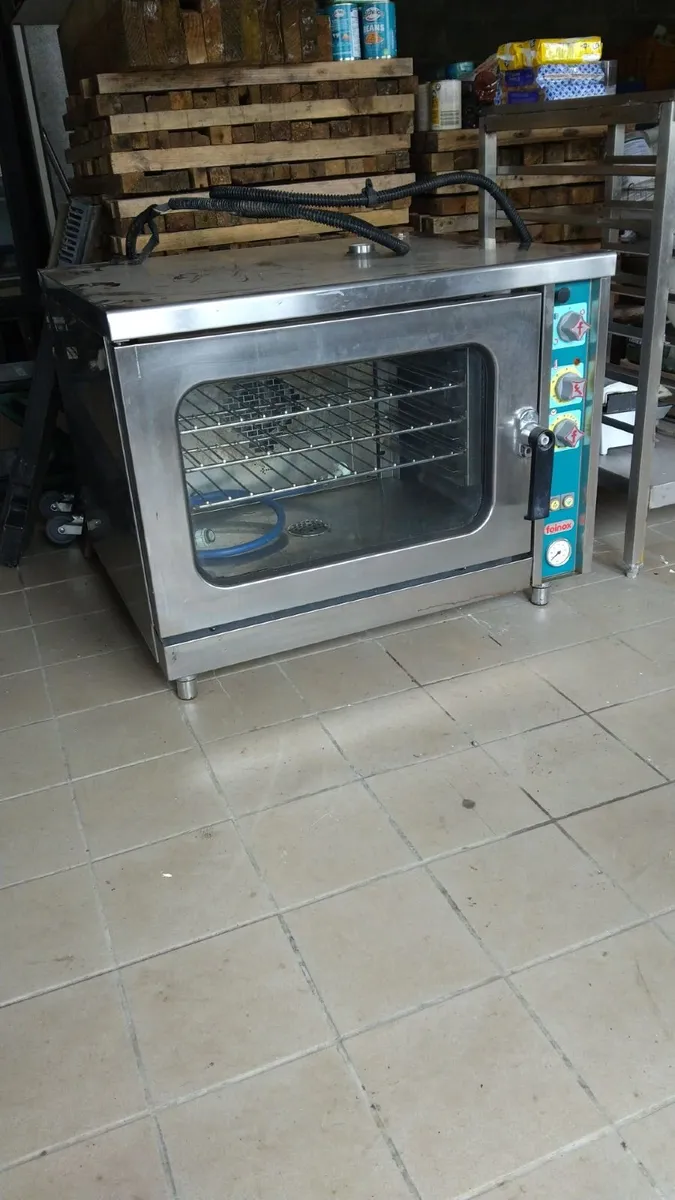 Catering and shoo fittings - Image 2