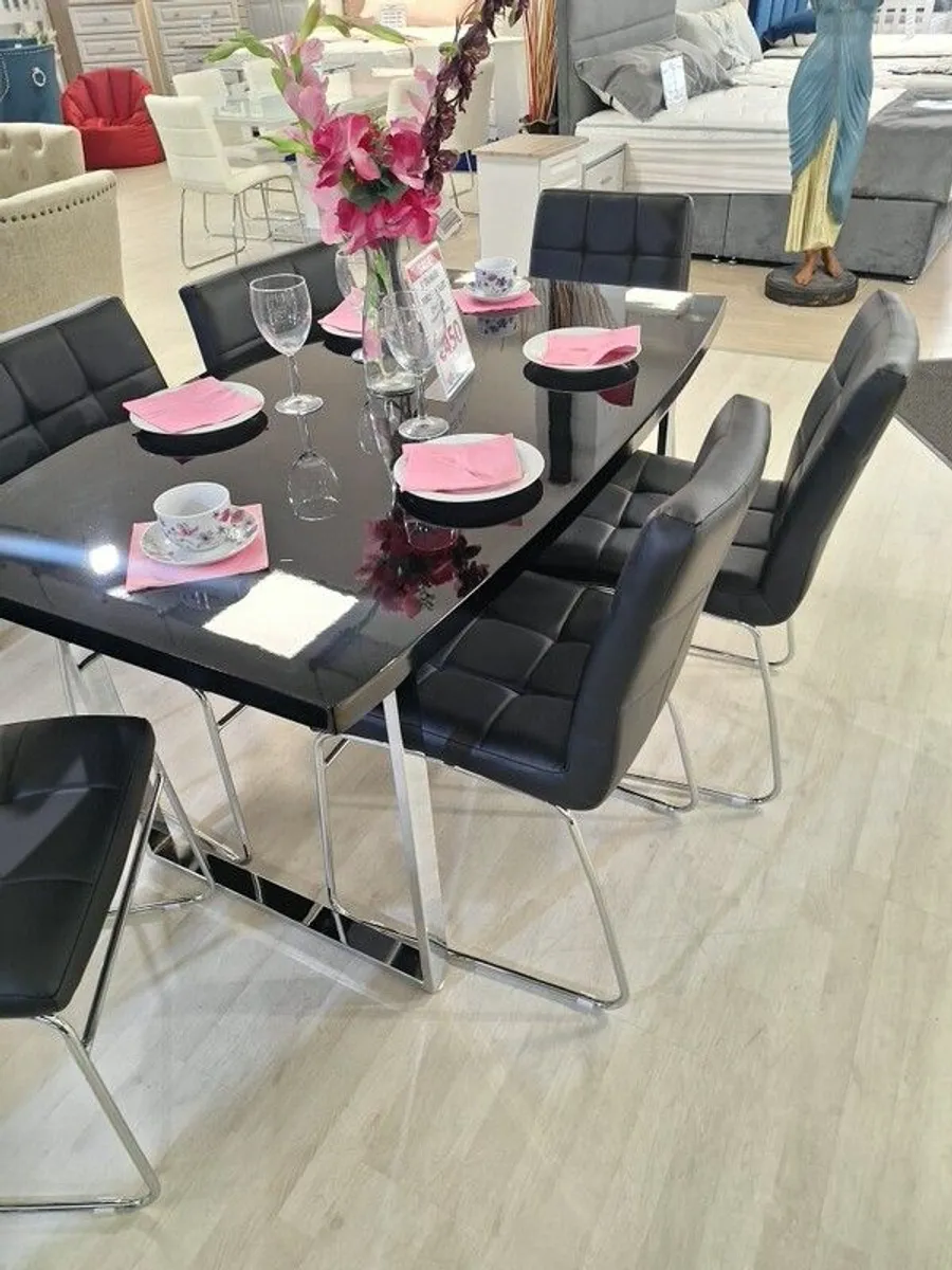 Dinning Table Black High Gloss