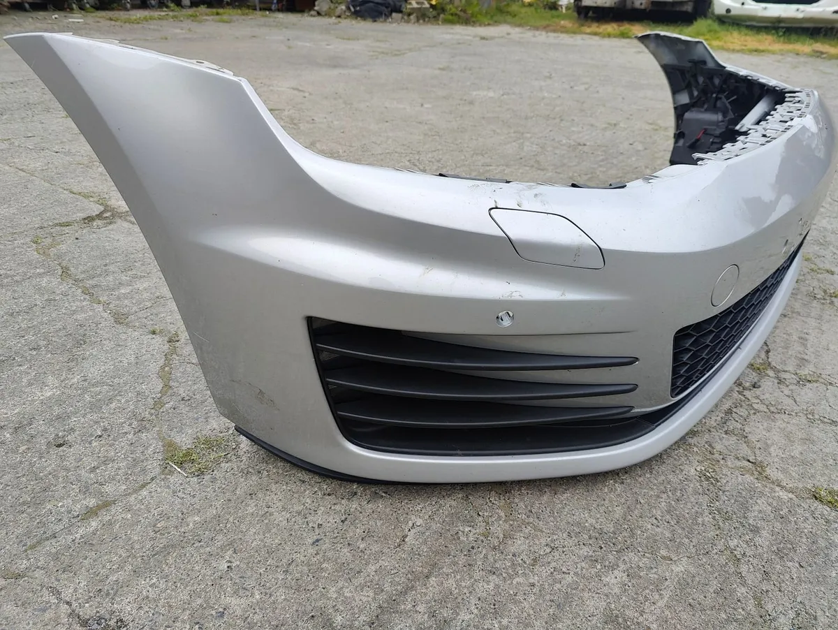 Golf GTI bumper - Image 1