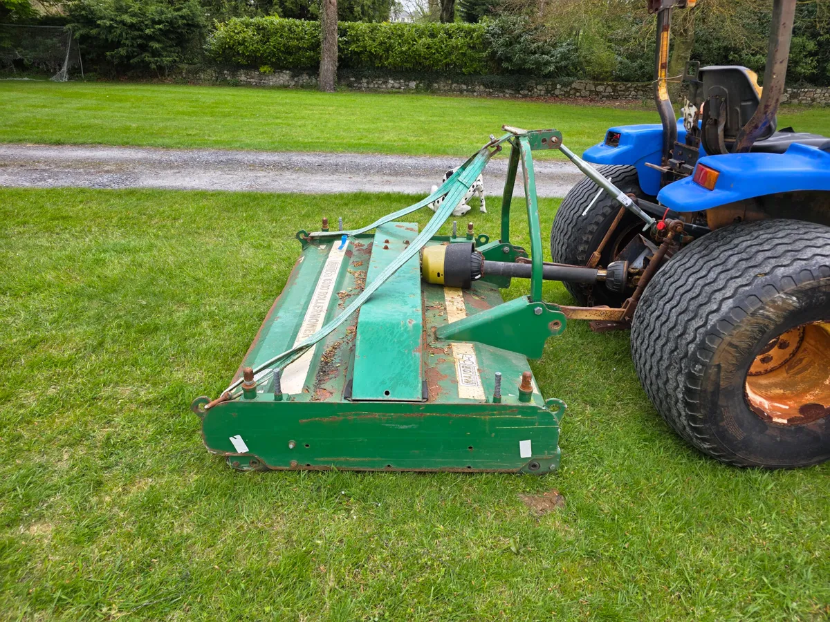 Major finishing mower - Image 1