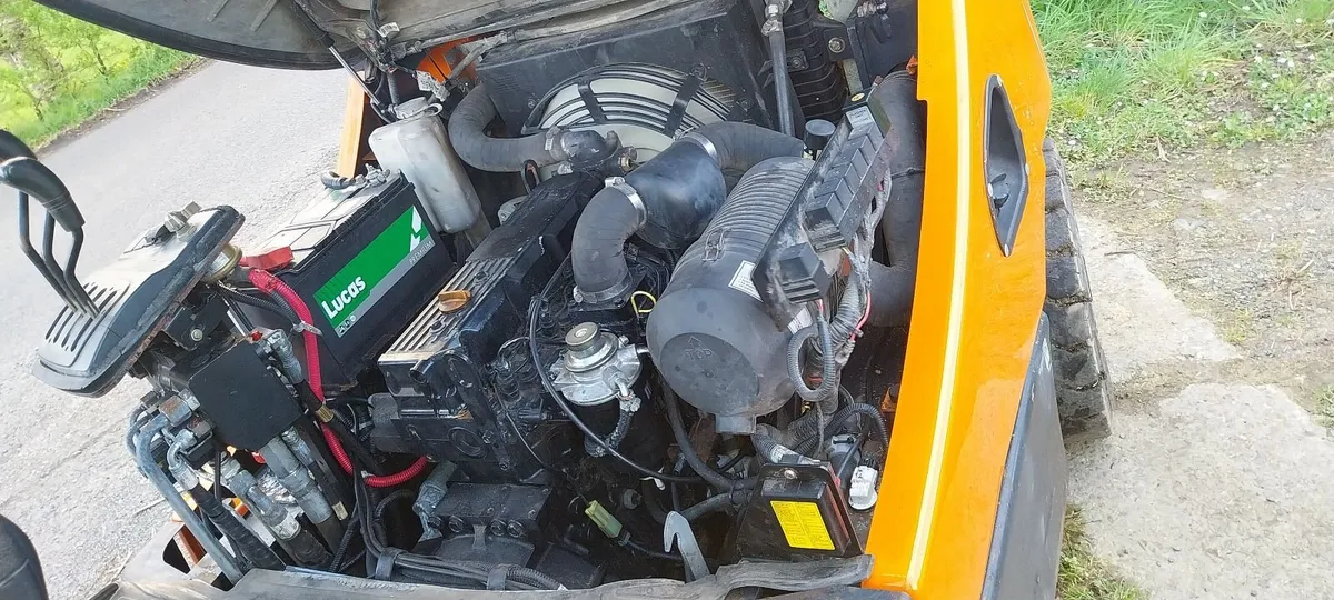 3T Doosan Forklift - Image 2