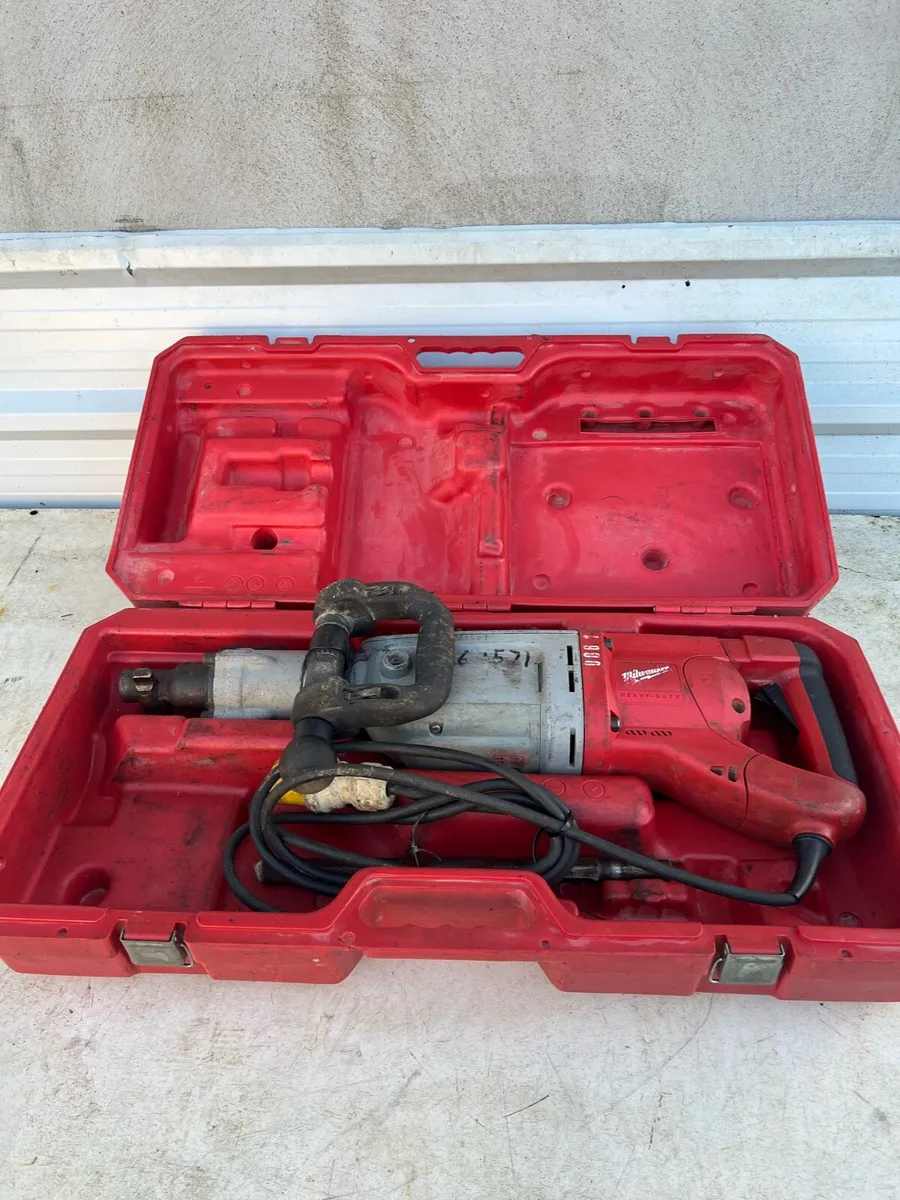 Heavy duty concrete breaker Kango Milwaukee - Image 1