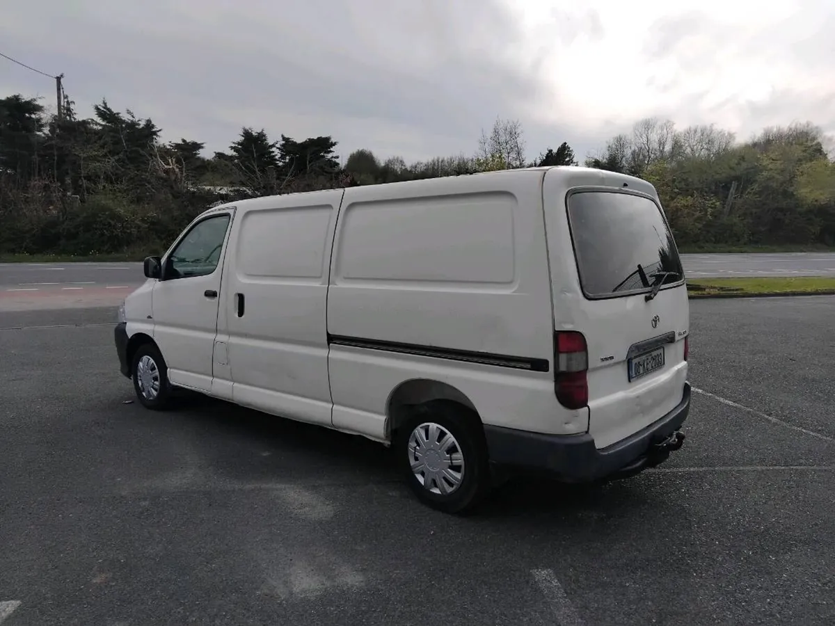 2008 hiace cvrt until October 2026 - Image 4