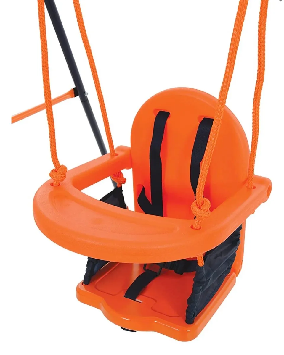 Toddler indoor swing with Bluetooth speaker - Image 2