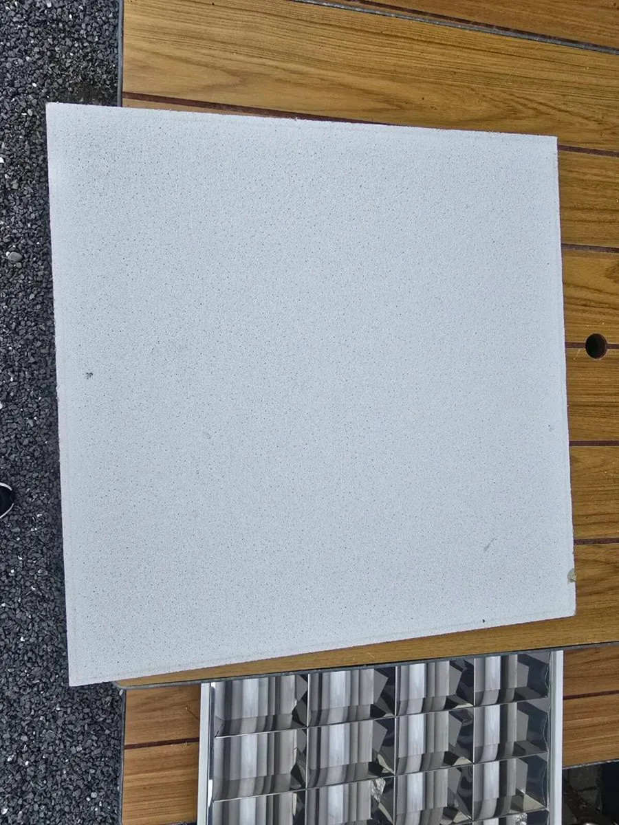 Suspended roof tiles - Image 2