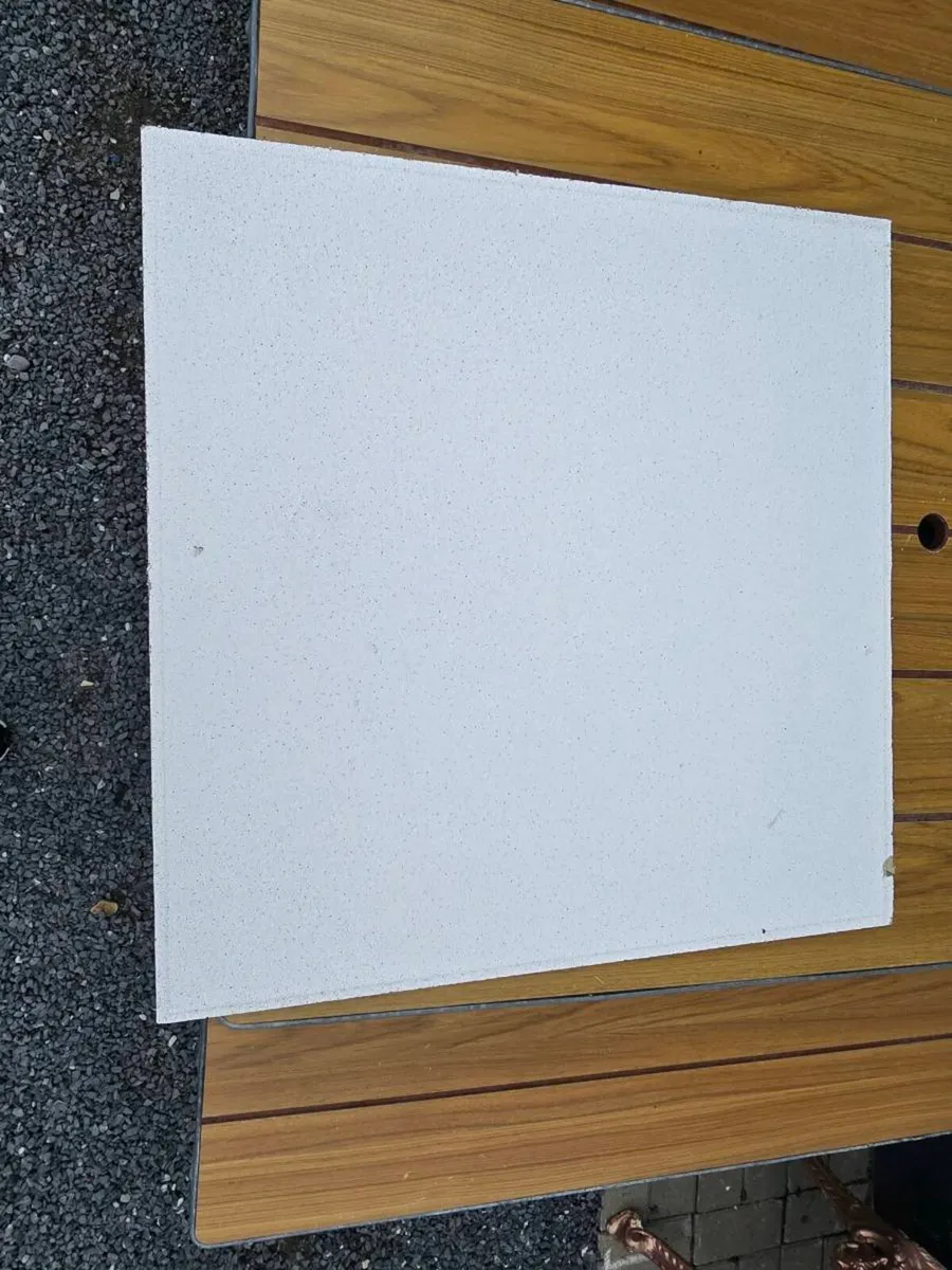 Suspended roof tiles - Image 3