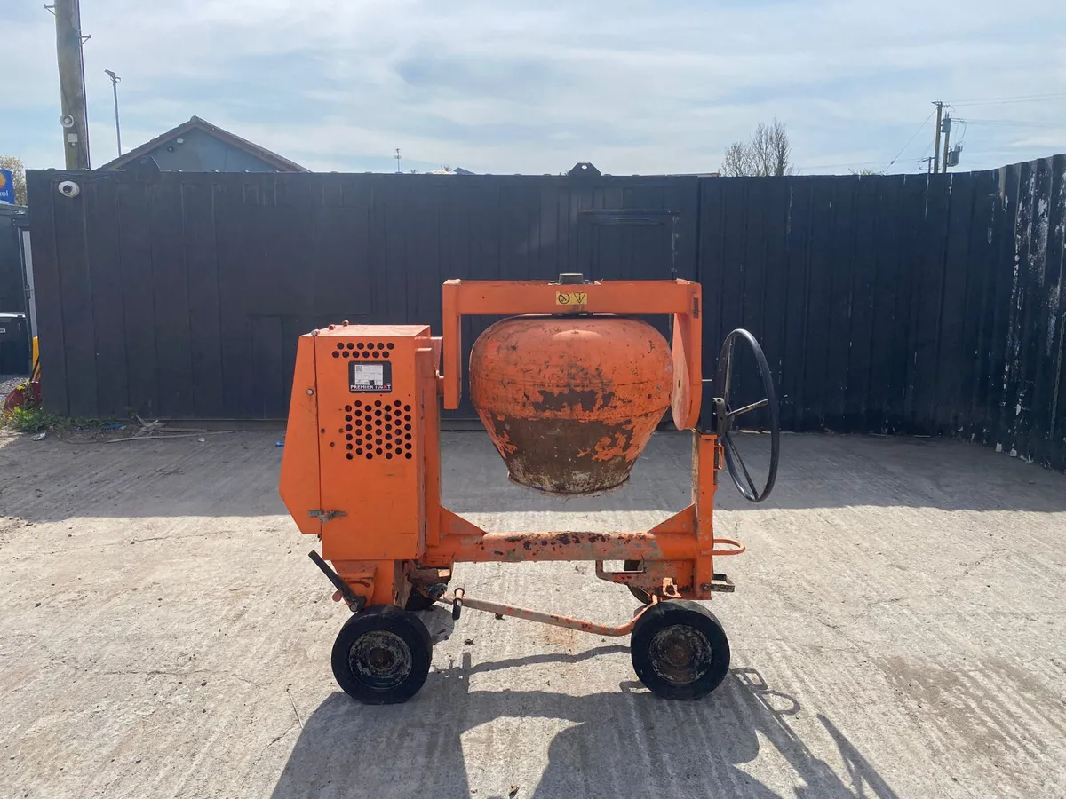 Belle 100XT Diesel Concrete Mixer - Image 2