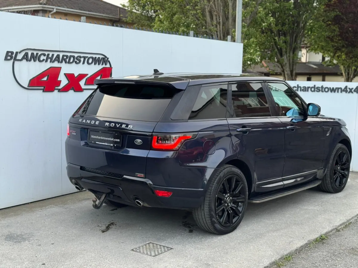 Land Rover Range Rover Sport SDV6 CREW CAB HSE NEW - Image 2