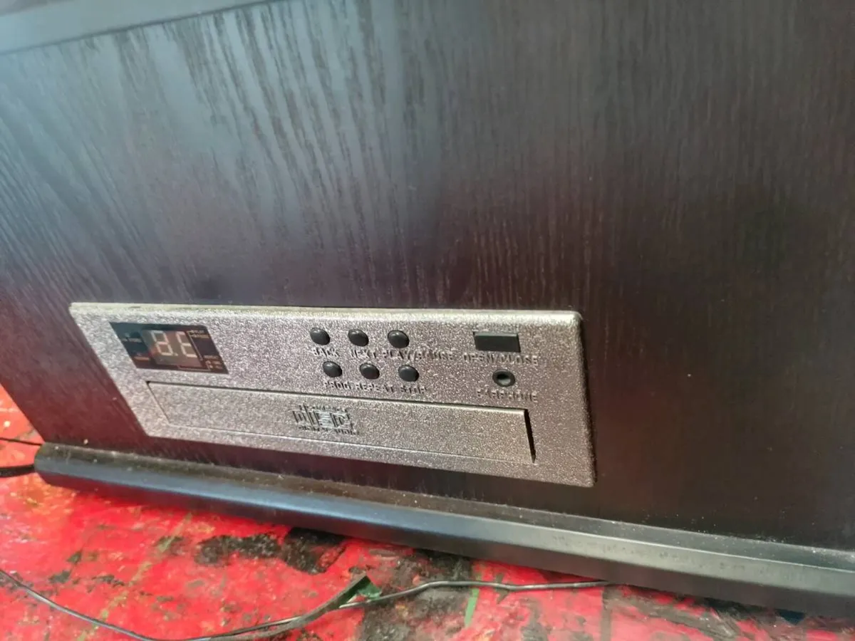Record player - Image 4