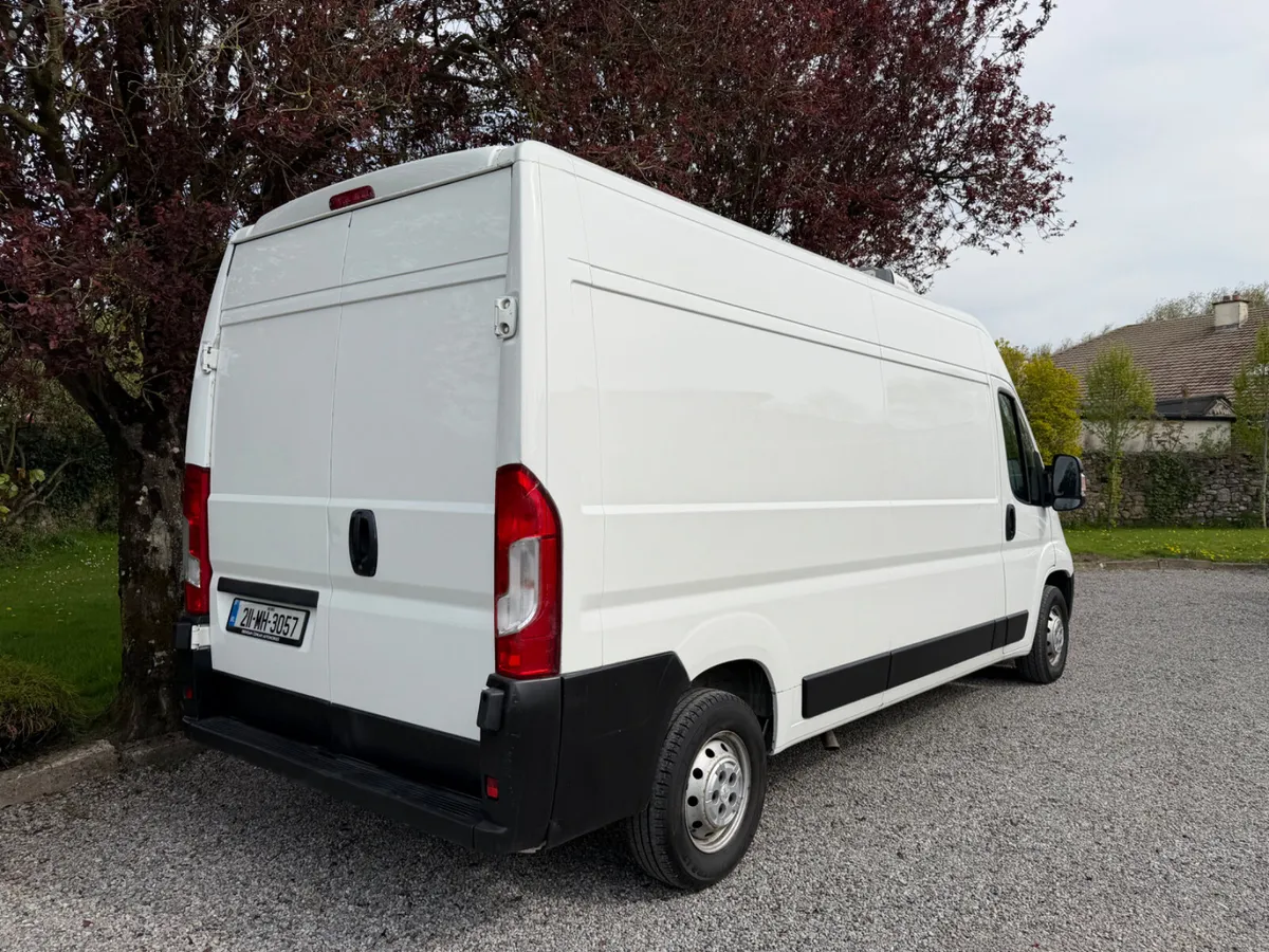 Peugeot Boxer Fridge Van BRAND NEW ENGINE - Image 4