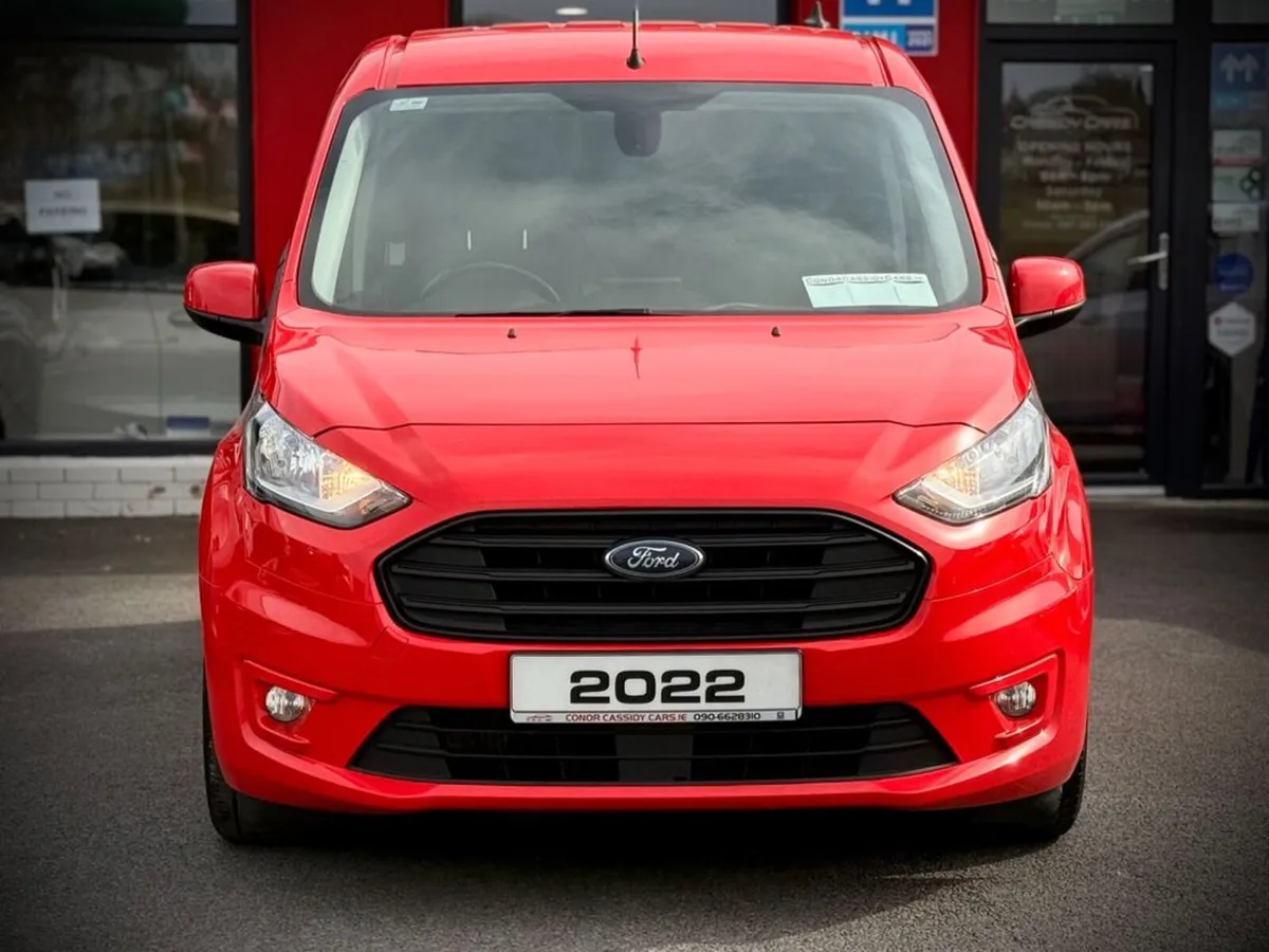 Ford Transit Connect 200 LIMITED TDCI // HEATED SE - Image 2