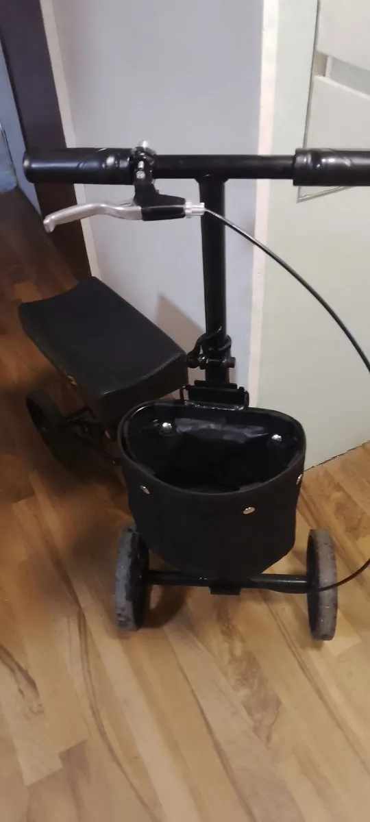 Mobility Knee Scooter - Image 4