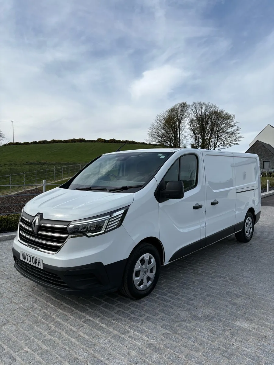 2023 Renault Trafic L130 Business AUTOMATIC - Image 1