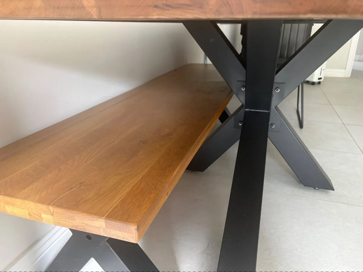 Dining Room Table & Chairs - Image 2