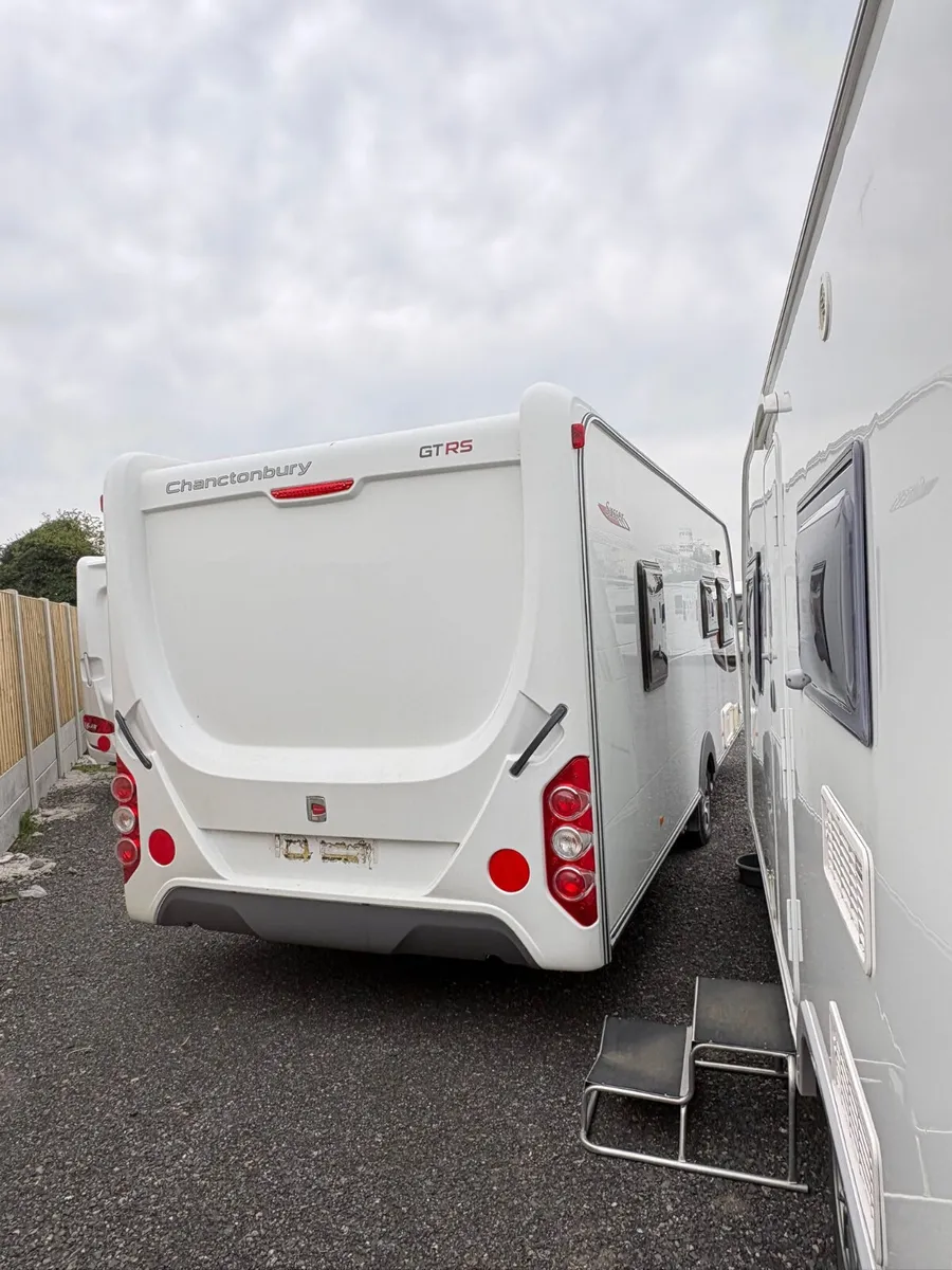 Coachman 4 Berth RARE Island Bed Caravan - Image 3