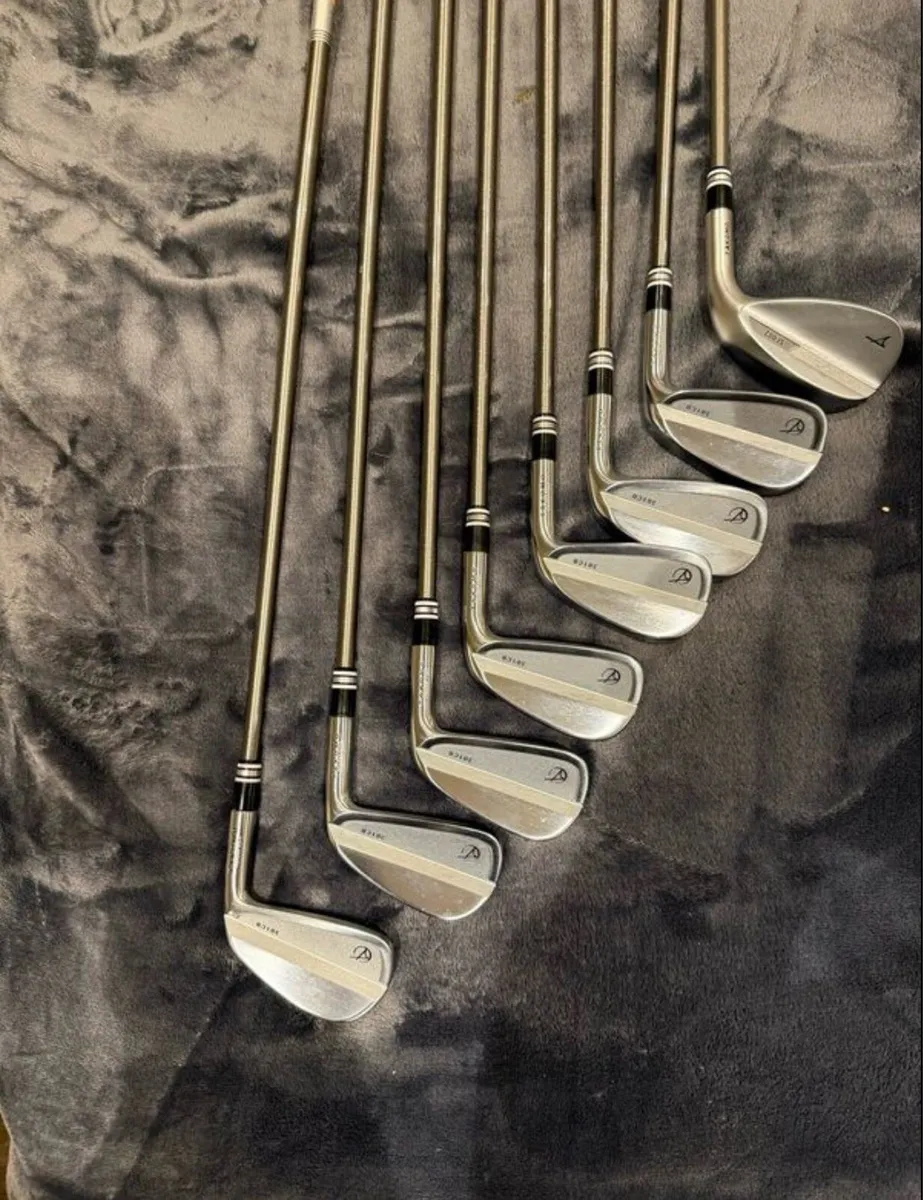Takomo irons - Image 1