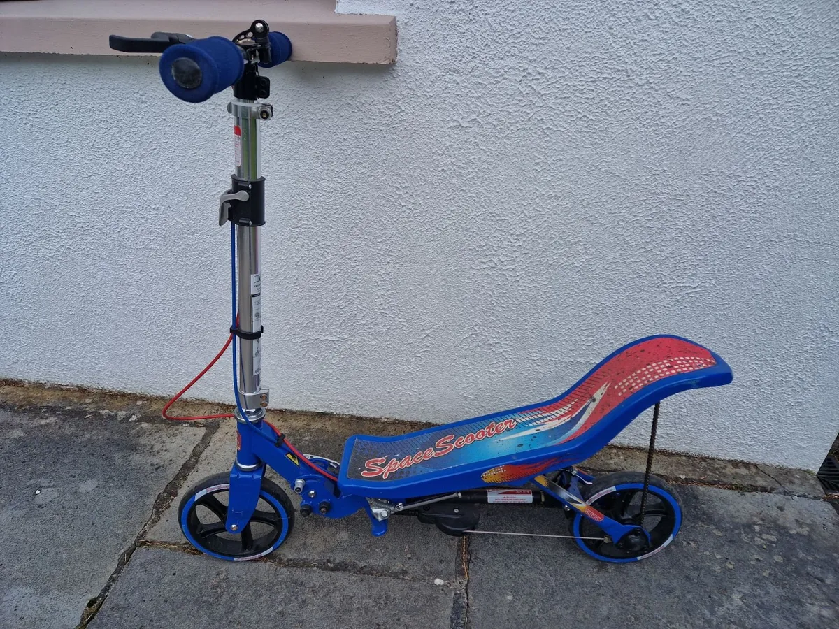 Space scooter - Image 2