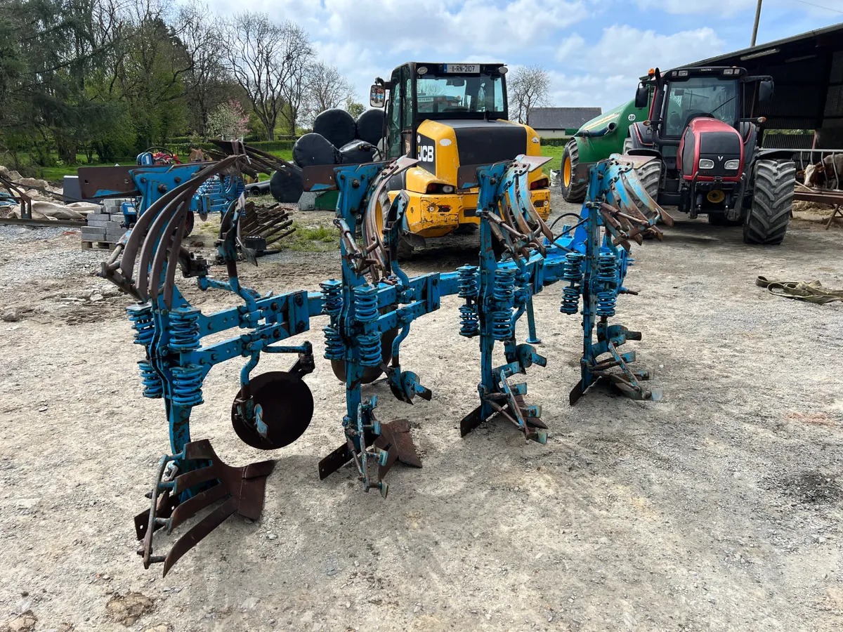 Lemken 4 Furrow Reversible - Image 4
