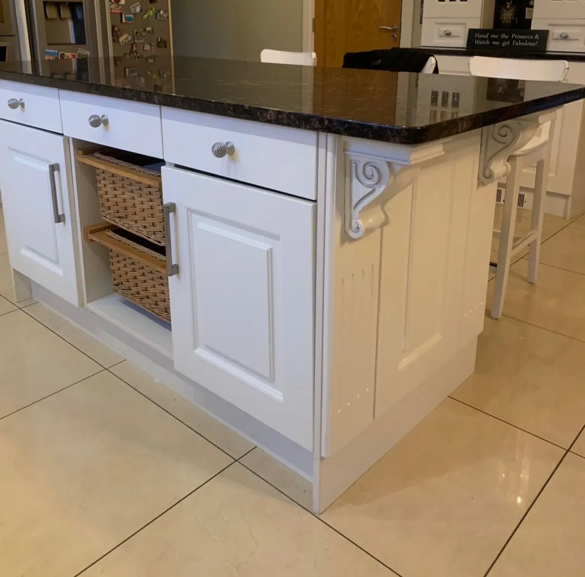 Used Kitchen with Granite Worktop & Island - Image 4