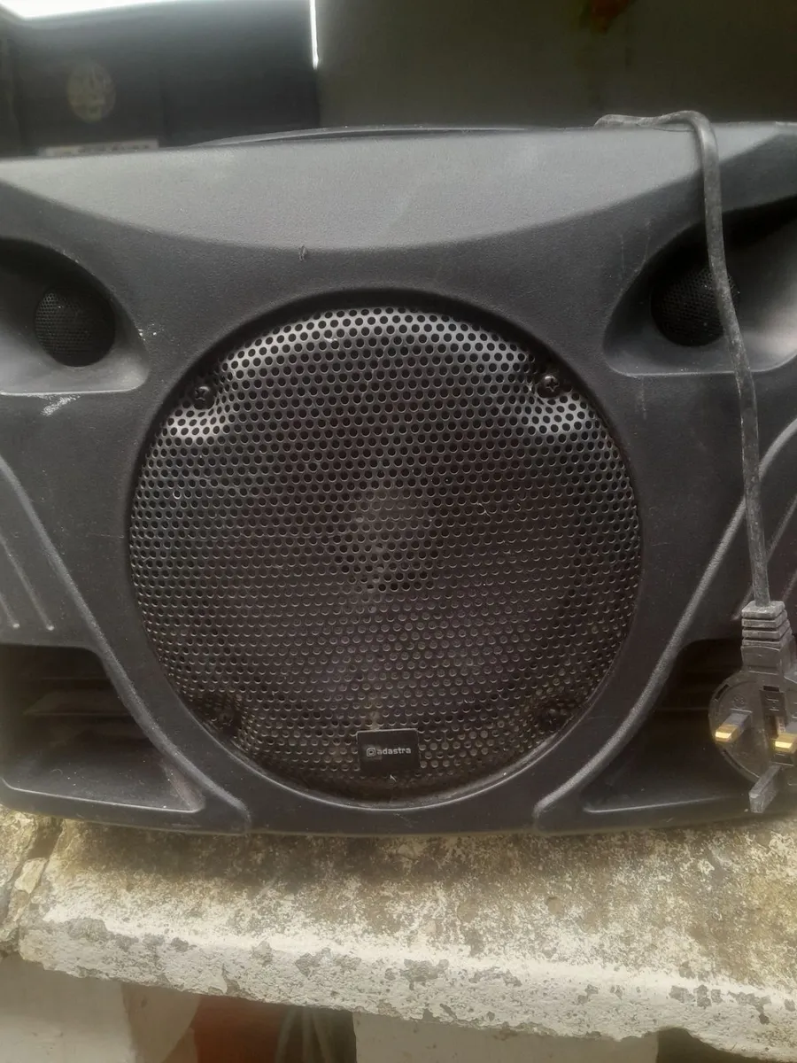 Portable desktop Pa system - Image 1