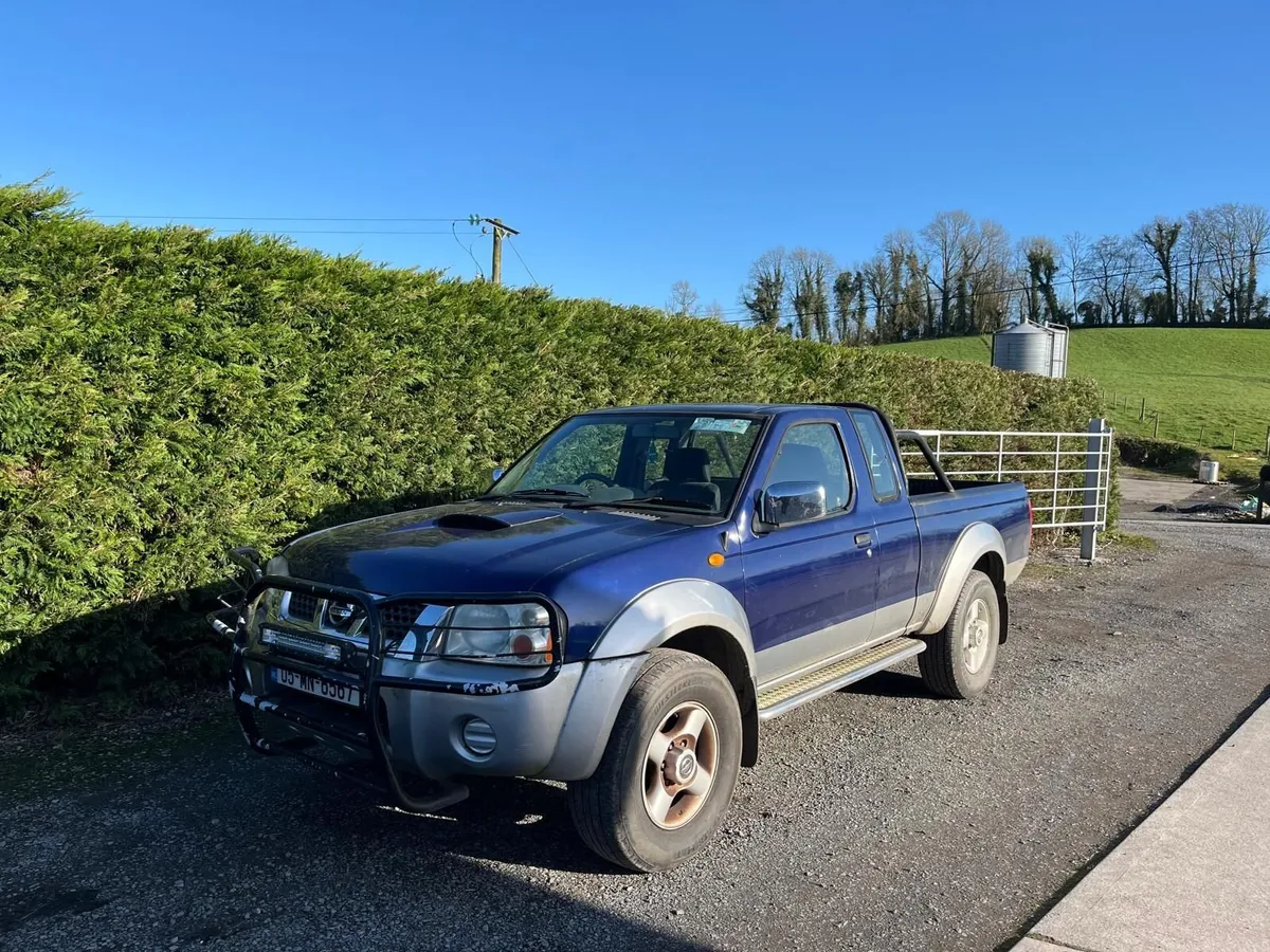 Nissan Navara 2005 - Image 1
