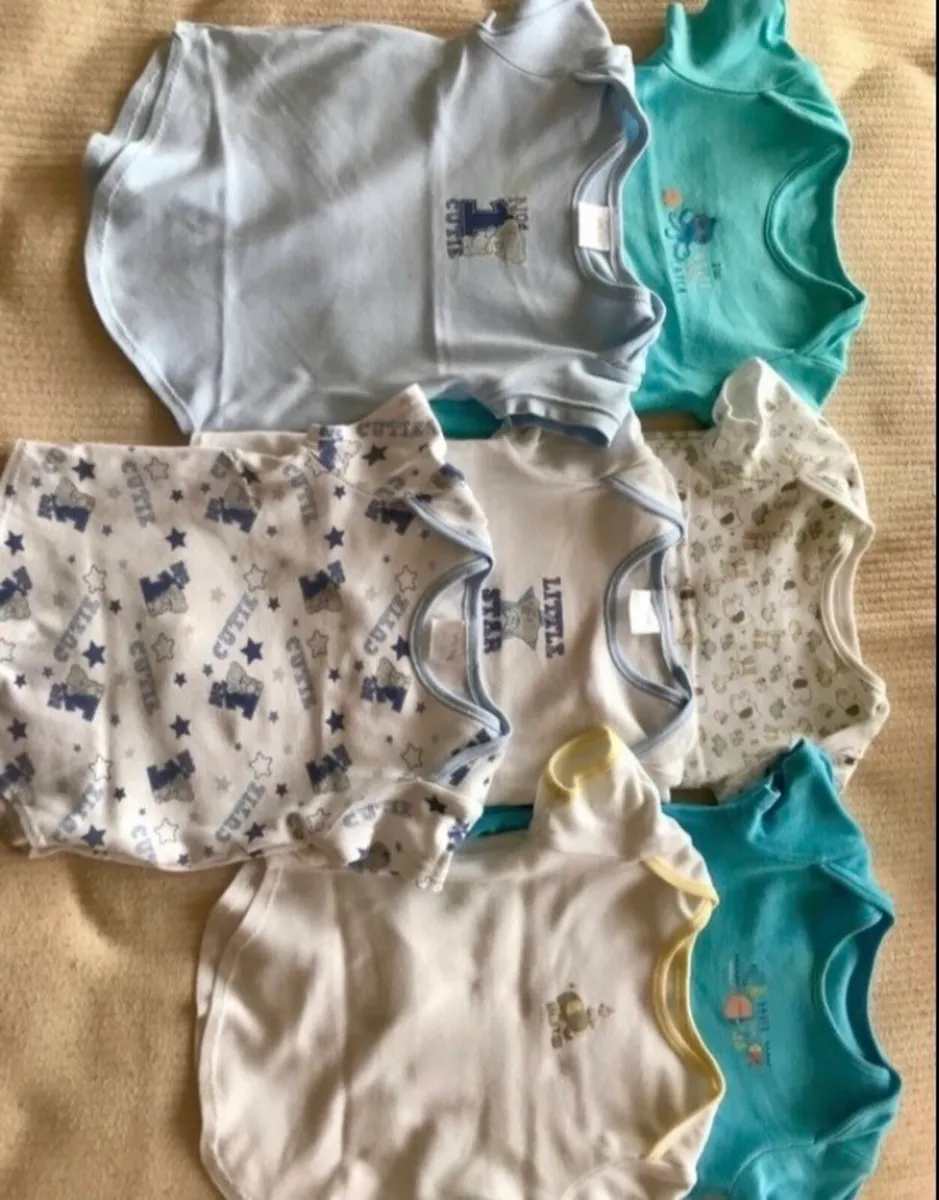 Baby bundle 9-12 months - Image 1