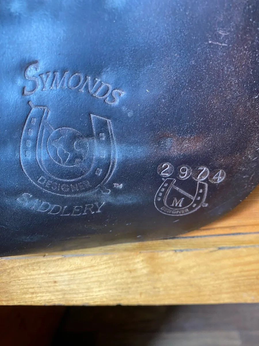 17-17.5 medium symonds brown Leather saddle - Image 3