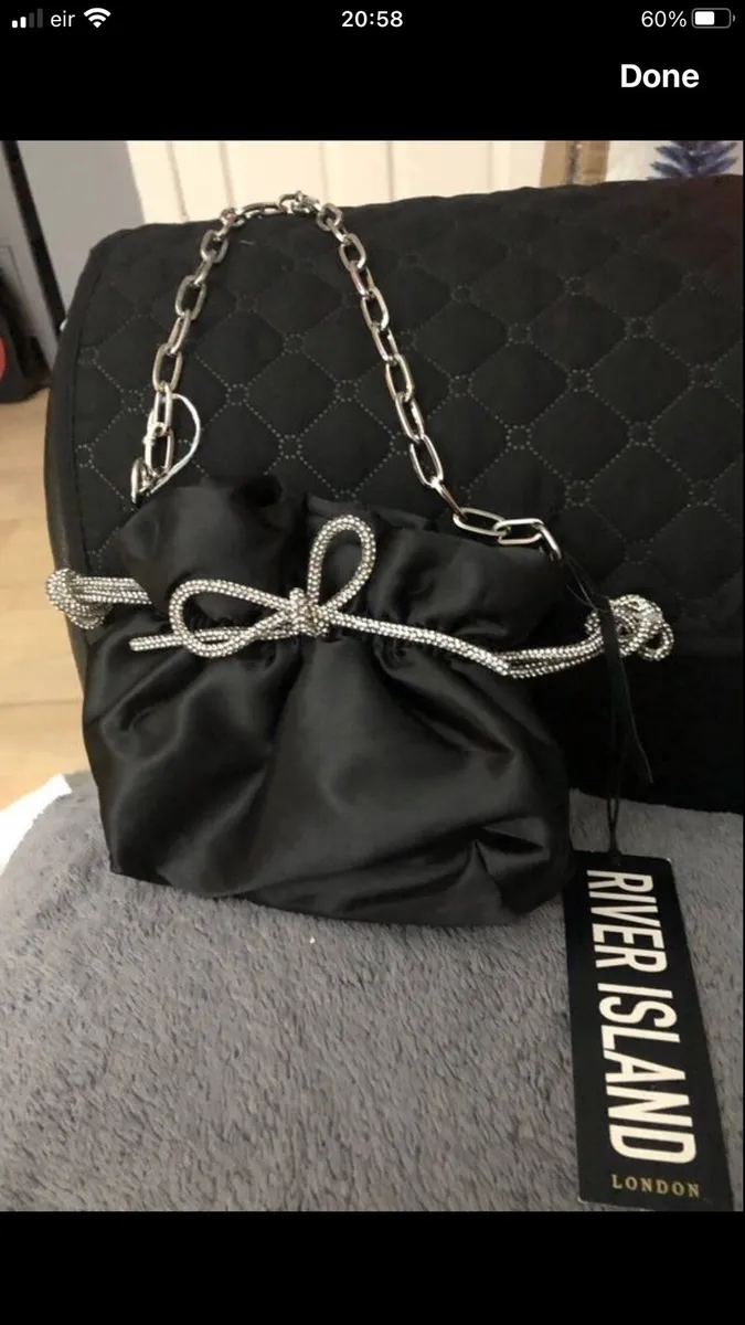 Ladies BNWT river island bag €10 - Image 4
