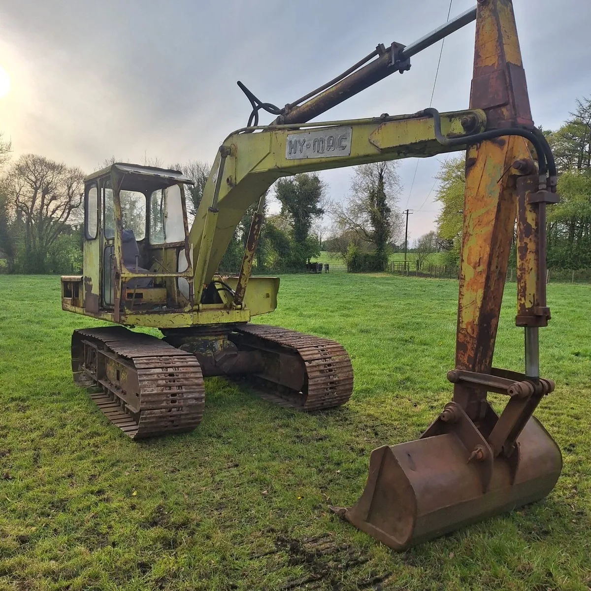 Hymac Digger - Image 4