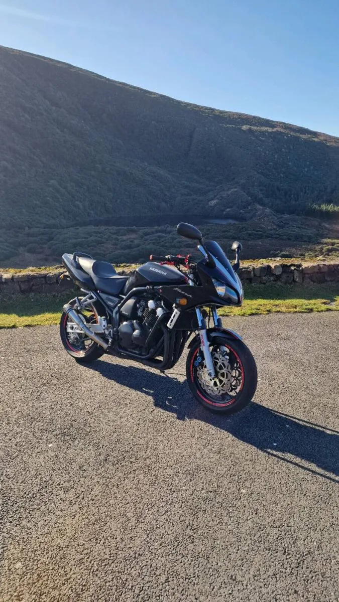 Yamaha FZS 600 Fazer A2 license - Image 1