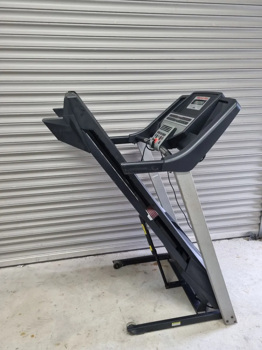 Treadmill - Image 2