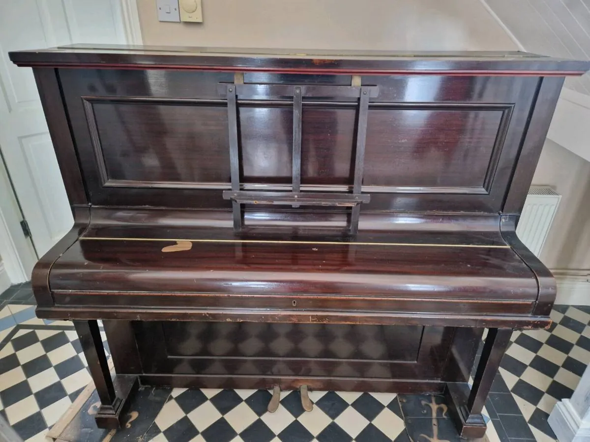 Piano - Image 4
