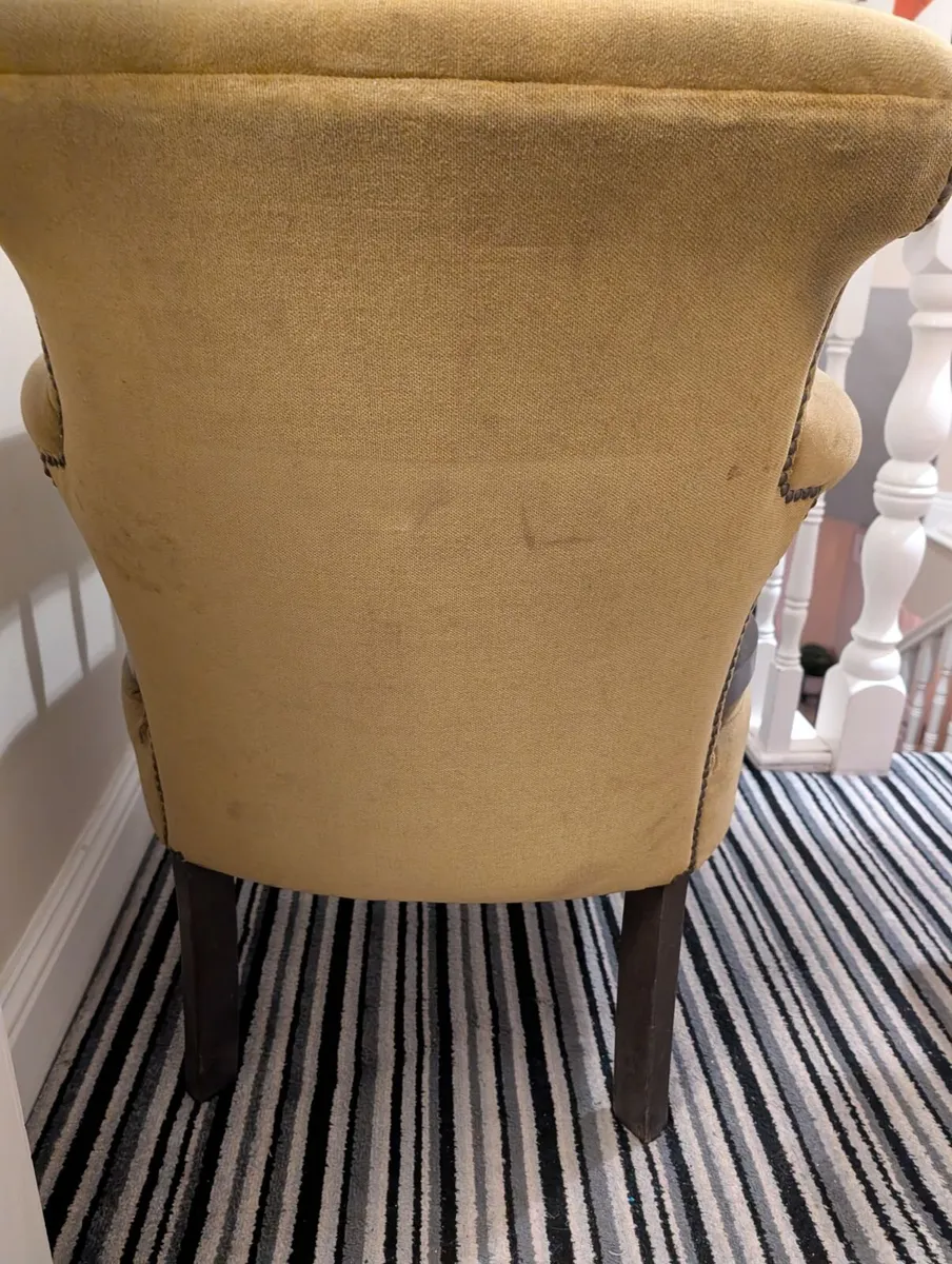 arm chair green velvet - Image 2