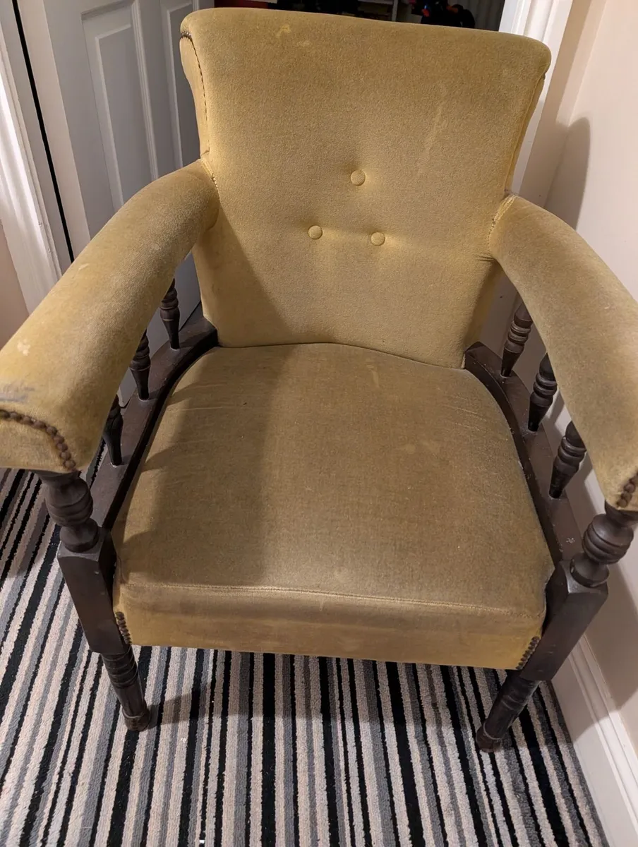 arm chair green velvet - Image 4