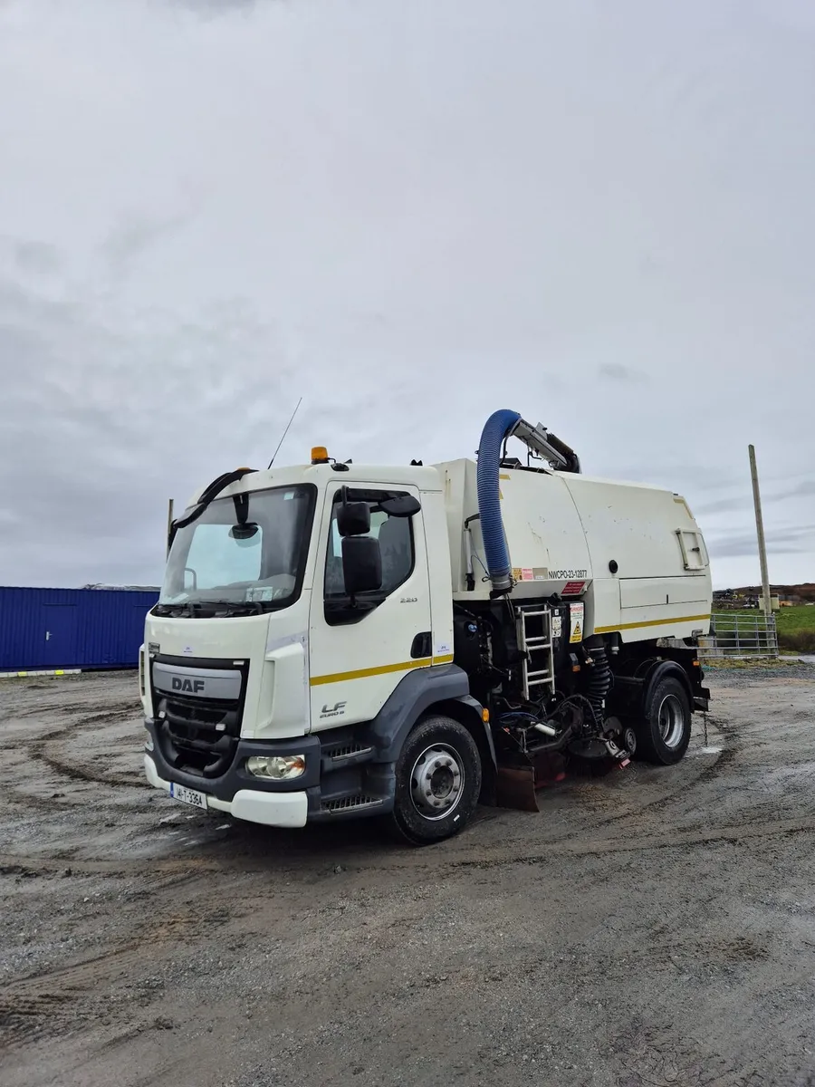 Daf Johnson sweeper - Image 1