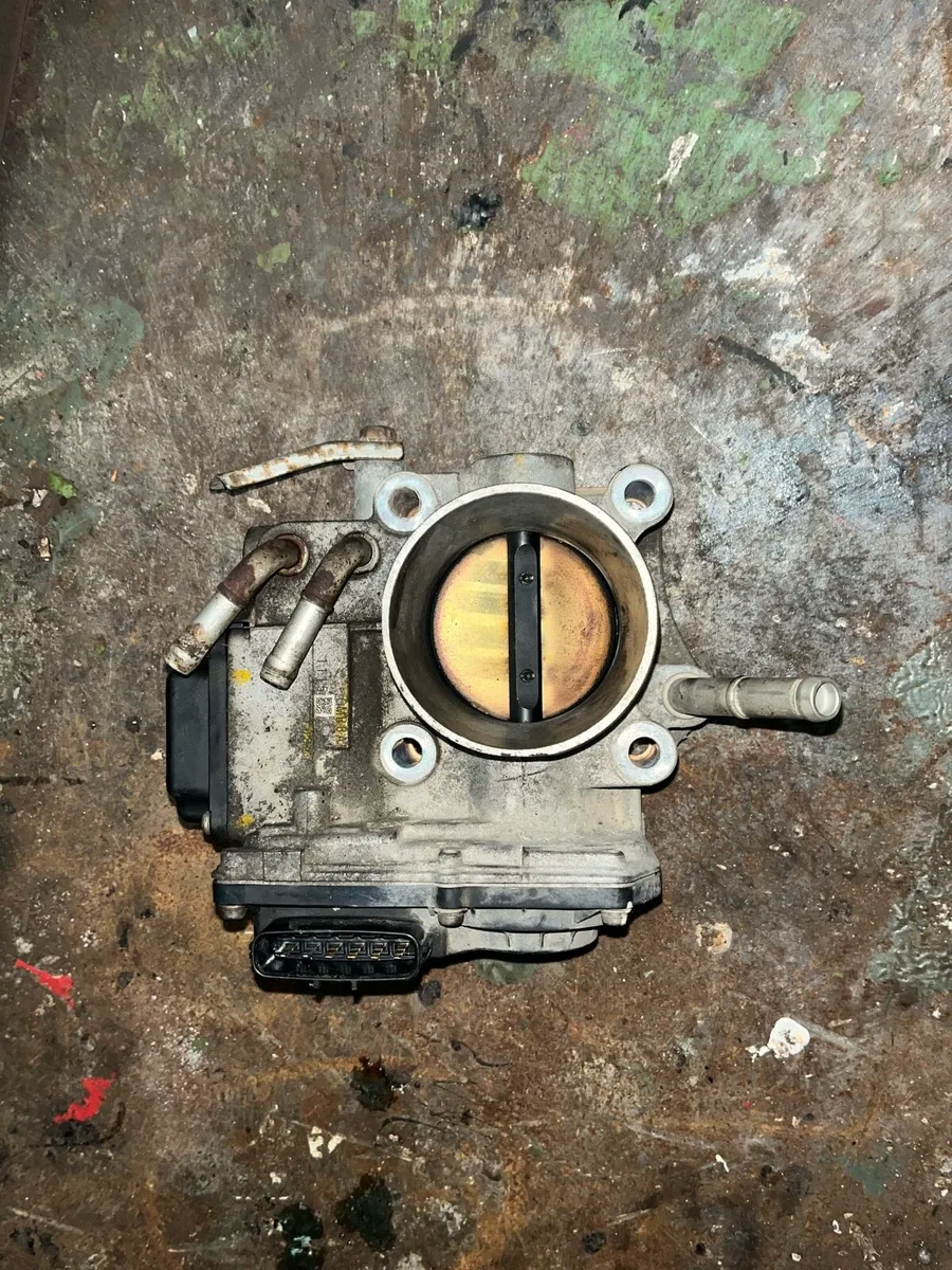 Honda k20 Parts - Image 2